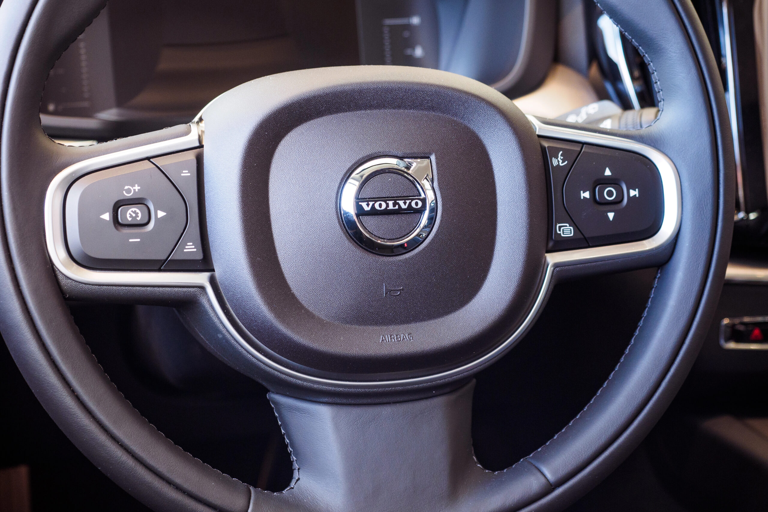 Volvo steering wheel