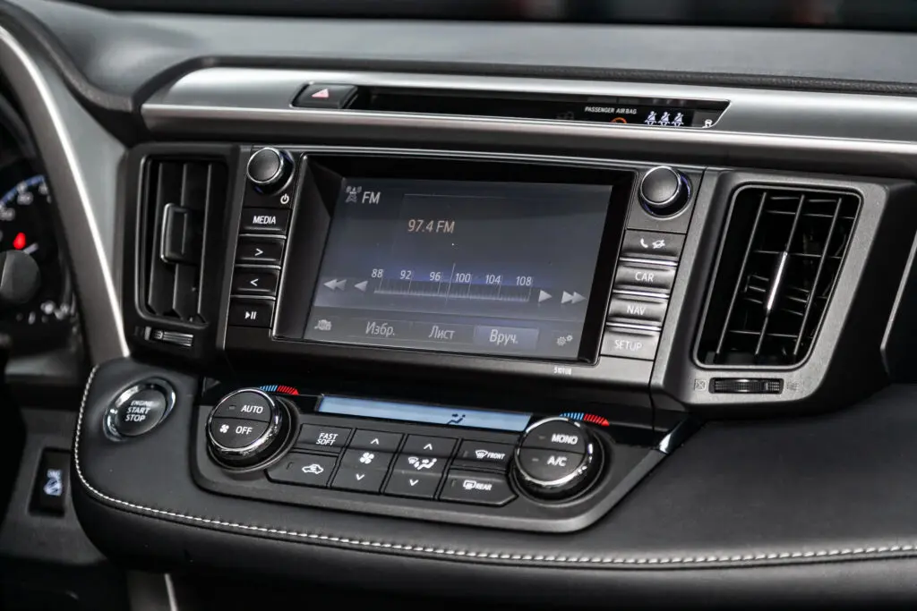 How Do I Reset a Toyota Radio? - Jerry