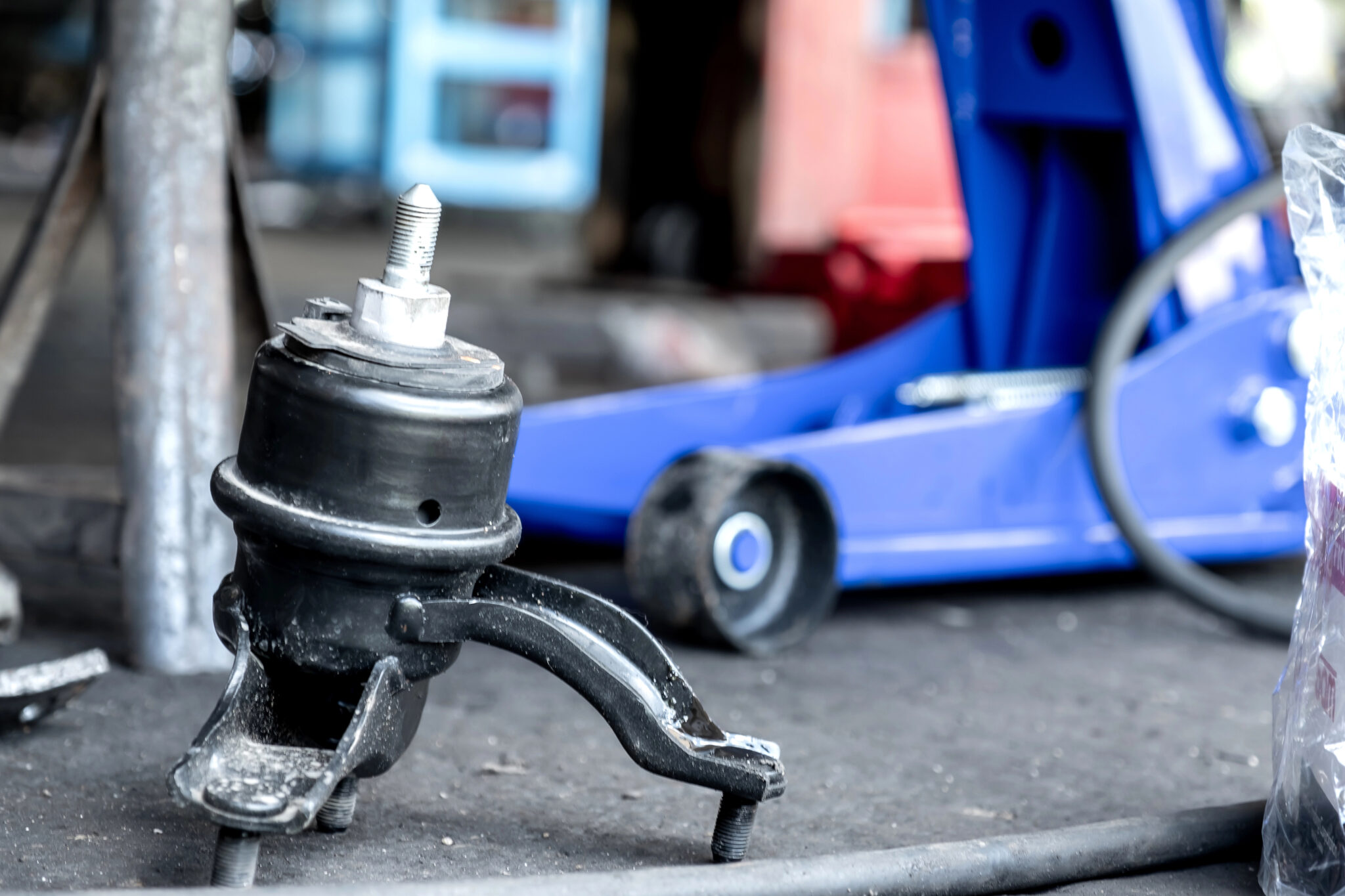 how much to replace motor mounts